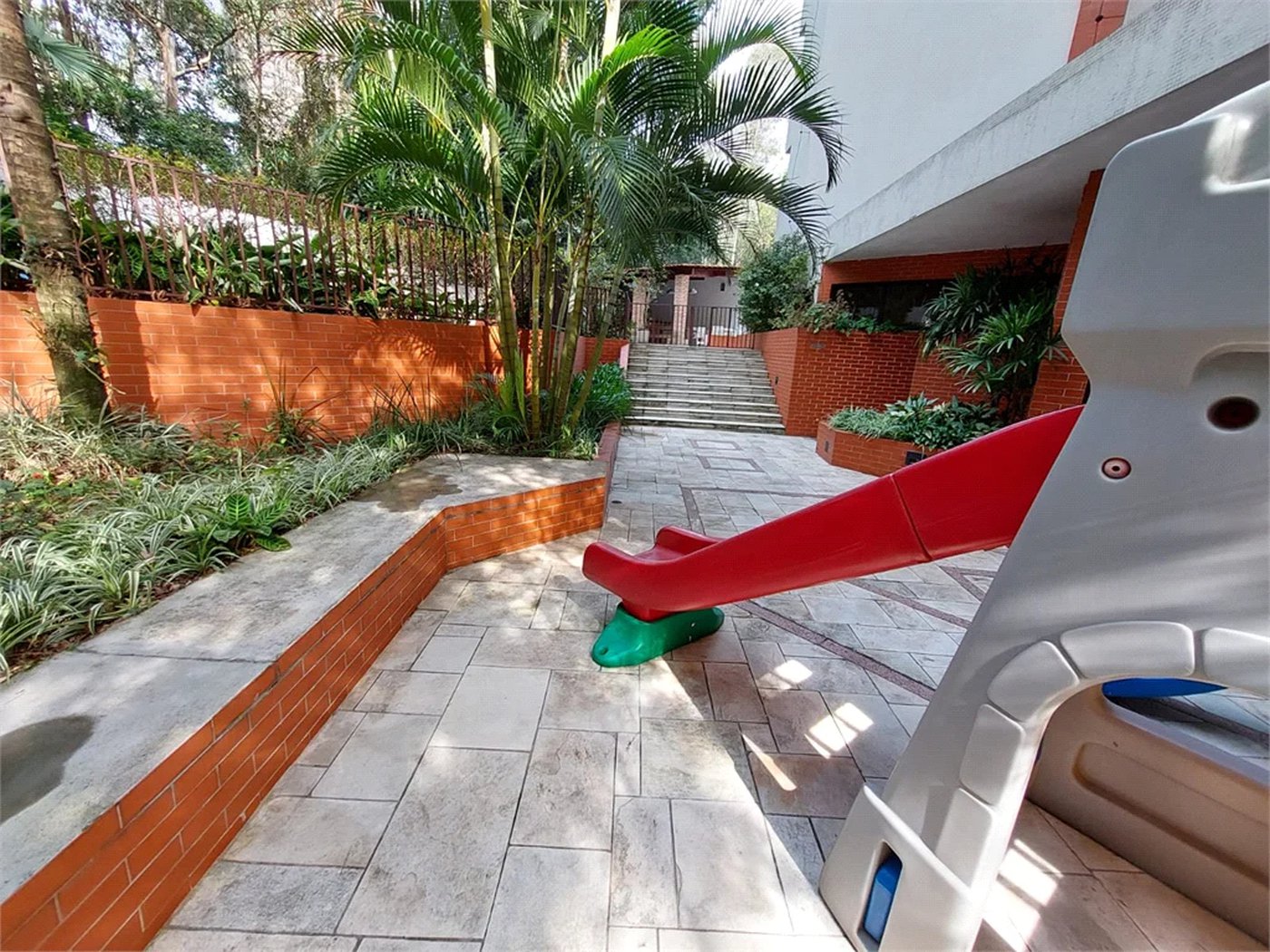 Apartamento à venda com 3 quartos, sendo 1 suíte, em Vila Andrade, São Paulo, SP