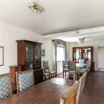 Este elegante apartamento em Higienópolis oferece 224m² de área muito bem distribuída, perfeito para quem valoriza conforto