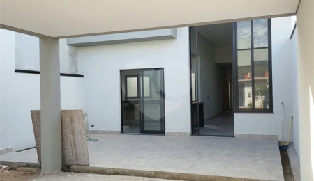 Casa à venda com 3 quartos, sendo 1 suíte,  no condomínio Aguas Claras, Piracicaba - SP