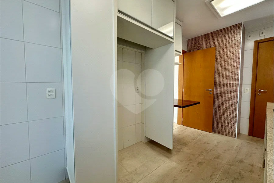 Apartamento para Locação na Vila Olímpia | 126 m² | 3 Suítes | 3 Vagas