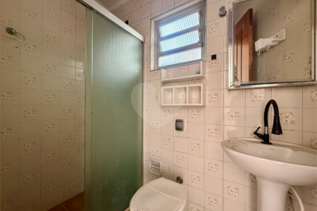 Sobrado à venda com 3 quartos, sendo 1 suíte, em Campo Belo, São Paulo, SP