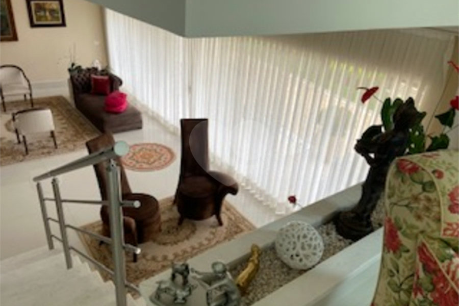 Casa à venda com 4 suítes no condomínio Parque Imperial da Cantareira, Mairiporã - SP