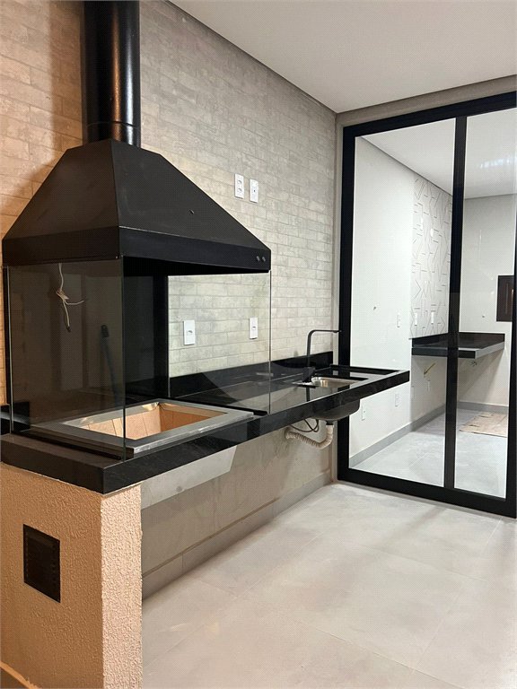 Casa à venda com 3 suítes no condomínio Residencial Mantova, Indaiatuba - SP