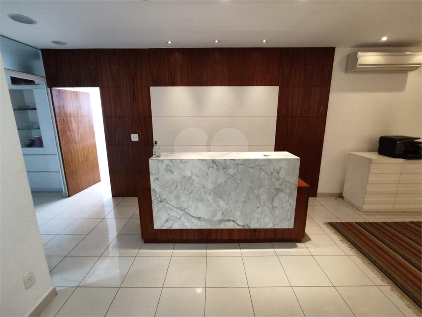 Sala comercial com 160m² , 4 vagas , à venda em Pinheiros.