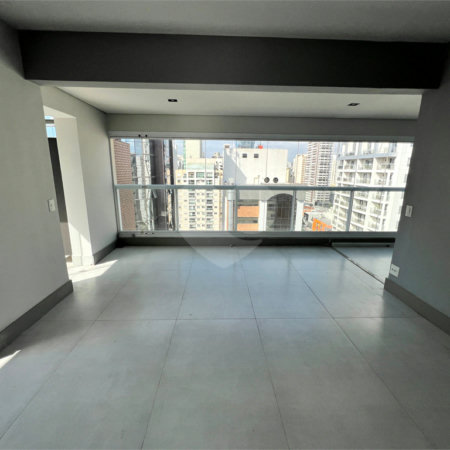 Apartamento à venda com 2 suítes em Indianópolis, São Paulo, SP