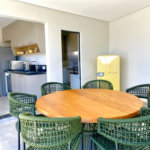 Casa à venda com 3 quartos, sendo 2 suítes, no condomínio Residencial Marchant Buarque, Atibaia - SP