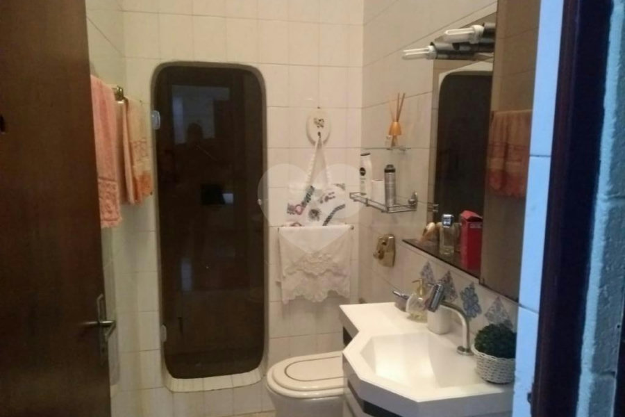 Casa à venda com 3 quartos, sendo 1 suíte, em Jardim São Paulo(zona Norte), São Paulo, SP