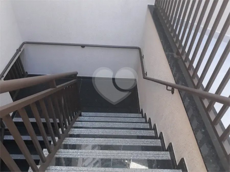 Casa à venda com 2 suítes no condomínio martinha, São Paulo - SP