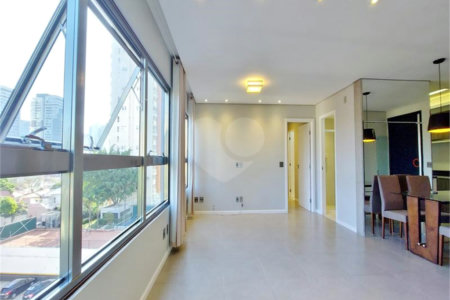 Apartamento à venda com 1 suíte em Jardim das Acácias, São Paulo, SP