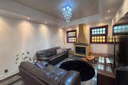 Casa à venda com 4 quartos, sendo 2 suítes,  no condomínio Granja Olga Ii, Sorocaba - SP