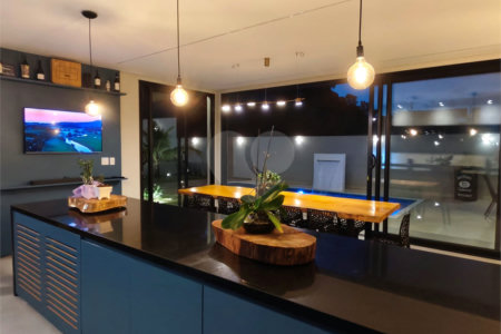 Casa à venda com 3 suítes no condomínio Villa D' Oro, Vinhedo - SP