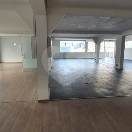 Prédio à venda ou para alugar em Vila Palmares, Santo André, SP
