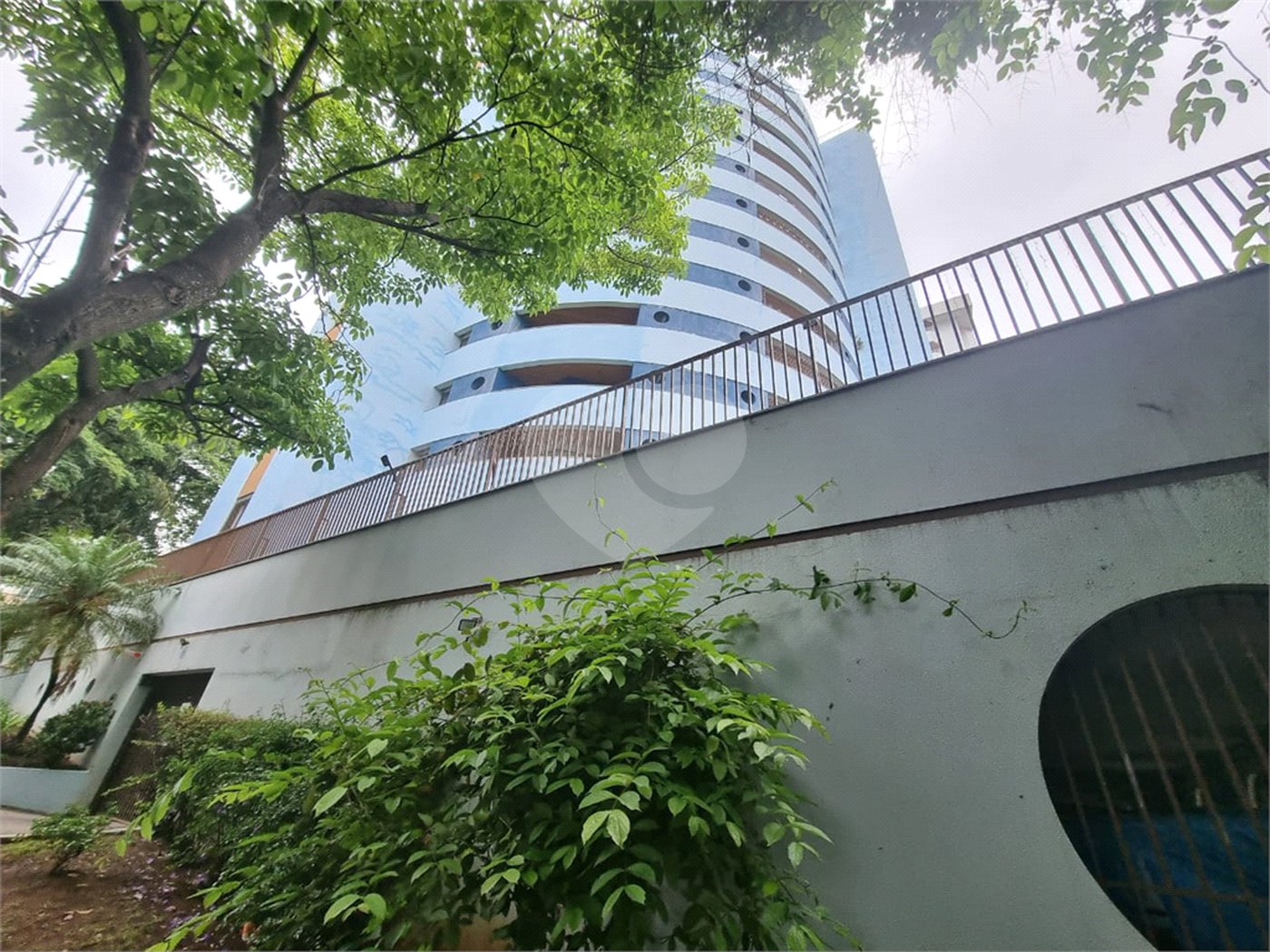 Apartamento à venda com 3 suítes no Centro, Sorocaba, SP