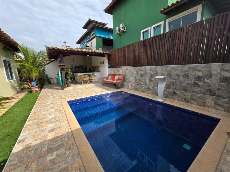 Casa em condomínio à venda com 3 quartos, sendo 1 suíte,  em Rasa, Armação dos Búzios, RJ