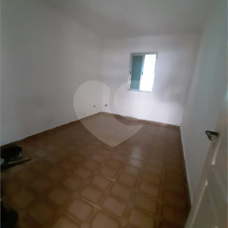 Sobrado à venda com 2 quartos em Vila Margarida, São Paulo, SP