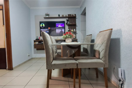 Apartamento à venda com 2 quartos em Conjunto Habitacional Jova Rural, São Paulo, SP