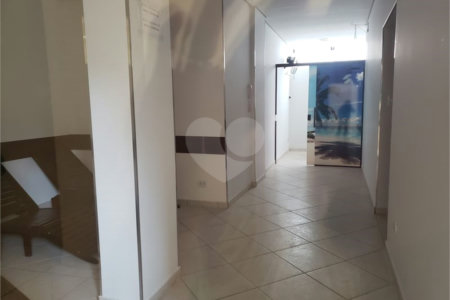 Apartamento à venda com 3 quartos, sendo 1 suíte, em Santo Amaro, São Paulo, SP