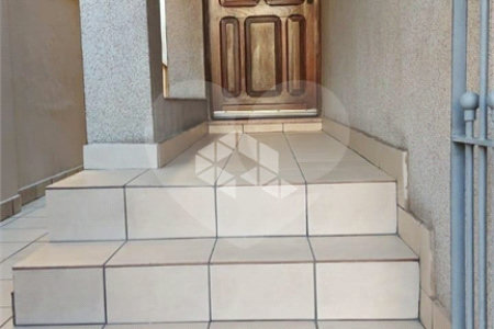 Casa à venda com 4 quartos, sendo 1 suíte,  em Lapa, São Paulo, SP