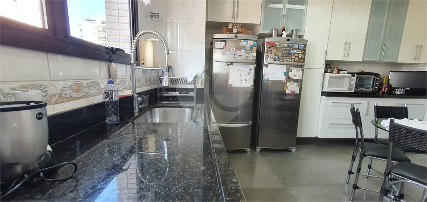 Apartamento à venda com 3 suítes em Vila Paulicéia, São Paulo, SP