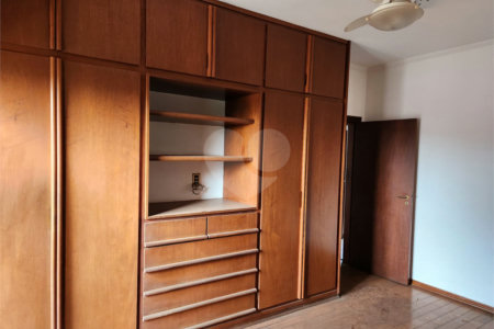 Casa à venda com 3 quartos, sendo 1 suíte, em Jardim Morumbi, Araraquara, SP