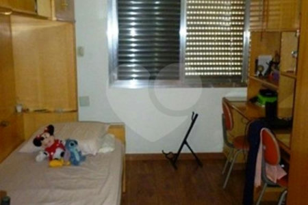 Sobrado à venda com 3 suítes em Vila Medeiros, São Paulo, SP