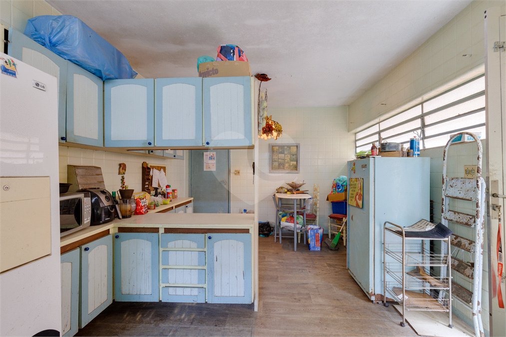 Casa à venda com 4 quartos, sendo 2 suítes, em Alto da Boa Vista, São Paulo, SP