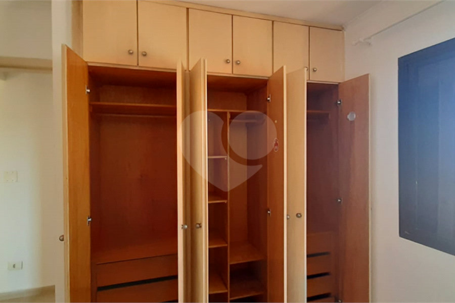 Apartamento à venda com 2 quartos em Vila Romero, São Paulo, SP