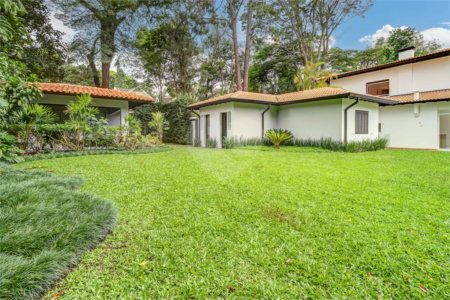 Casa à venda com 4 suítes em Alto da Boa Vista, São Paulo, SP
