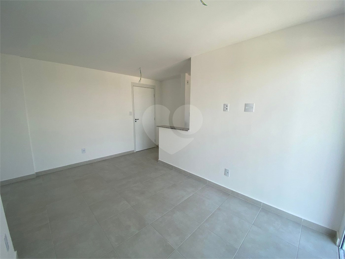 Apartamento à venda com 2 quartos, sendo 1 suíte, em Campo Grande, Rio de Janeiro, RJ