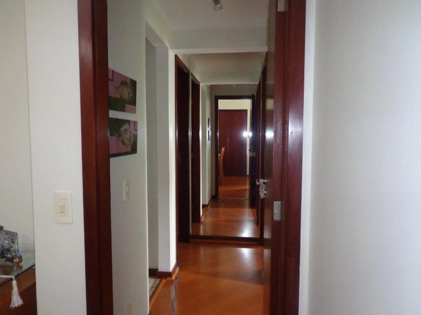 Apartamento à venda com 3 quartos, sendo 1 suíte,  em Jardim Londrina, São Paulo, SP