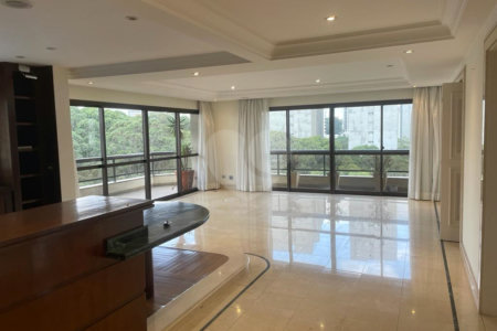 Apartamento à venda com 4 suítes em Vila Suzana, São Paulo, SP