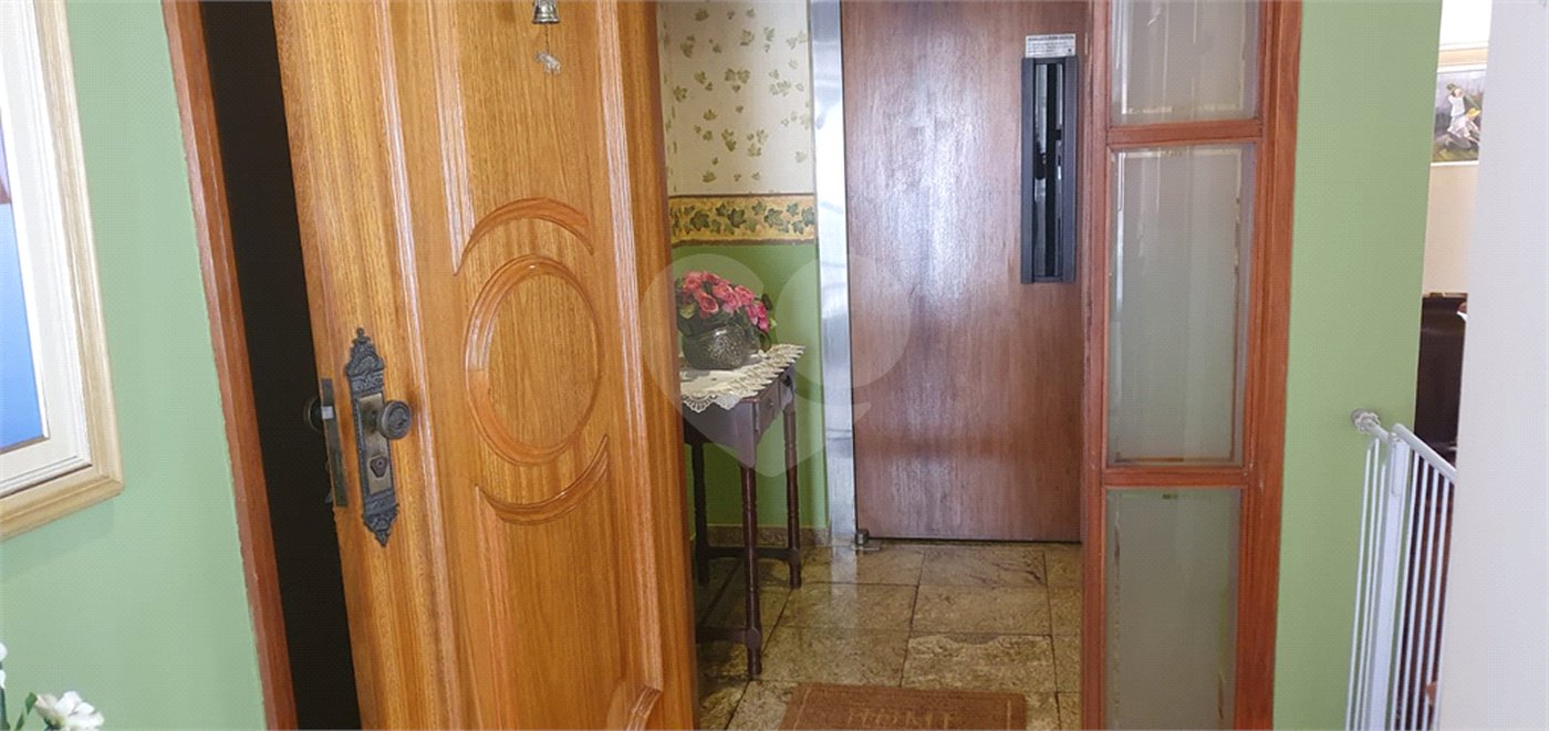 Apartamento à venda com 4 quartos, sendo 3 suítes,  em Perdizes, São Paulo, SP