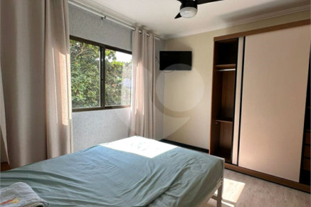 Apartamento à venda com 3 quartos, sendo 1 suíte, no Centro, Cabo Frio, RJ