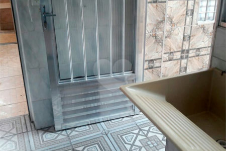 Casa Térrea à venda ou para alugar com 4 quartos, sendo 1 suíte, em Jardim Aeroporto, São Paulo, SP