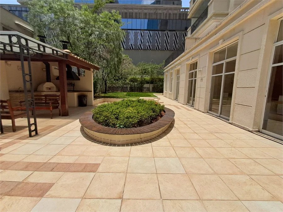 Apartamento à venda com 2 quartos, sendo 1 suíte,  em Pinheiros, São Paulo, SP