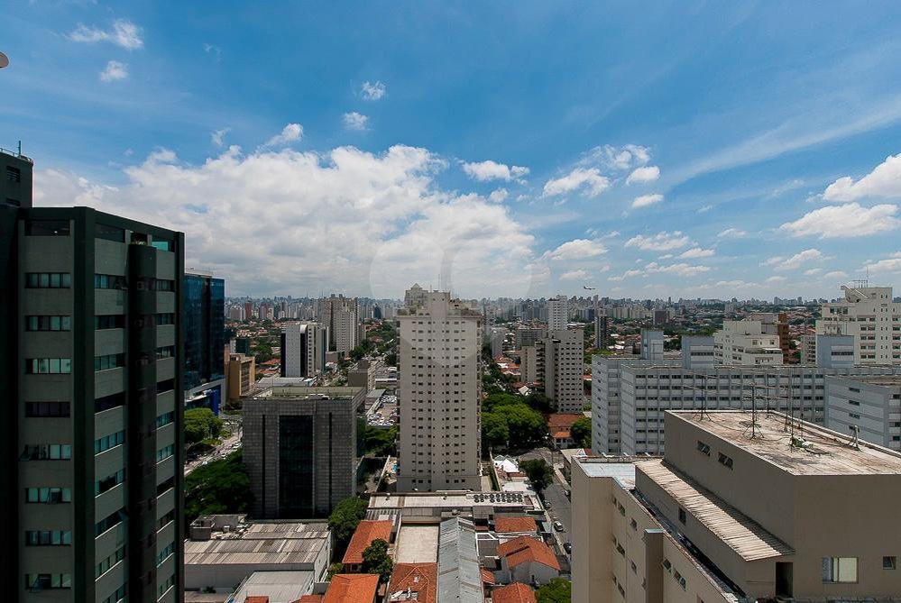 Cobertura à venda com 2 quartos, sendo 1 suíte, em Campo Belo, São Paulo, SP