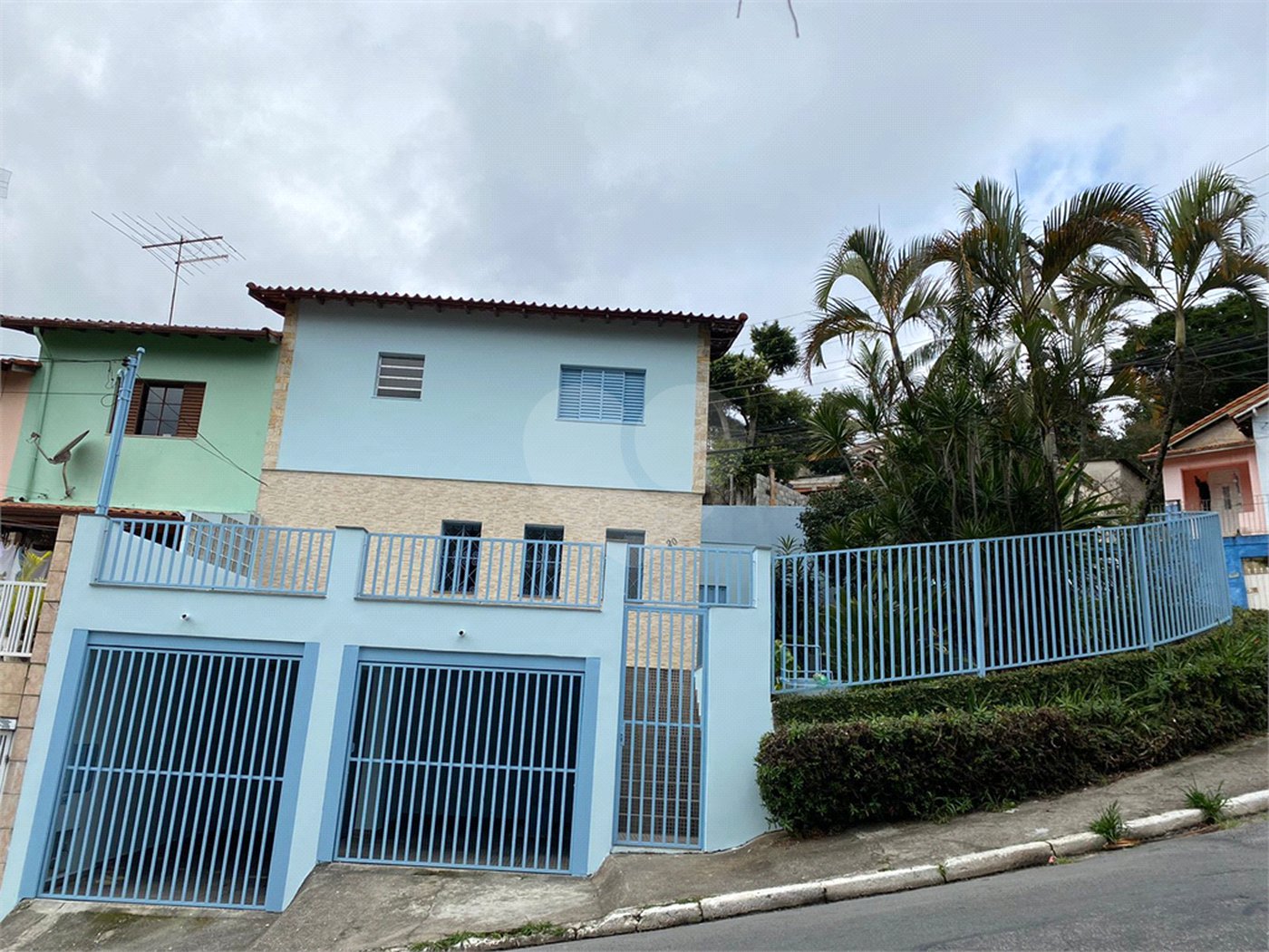 Sobrado à venda com 2 quartos em Tremembé, São Paulo, SP