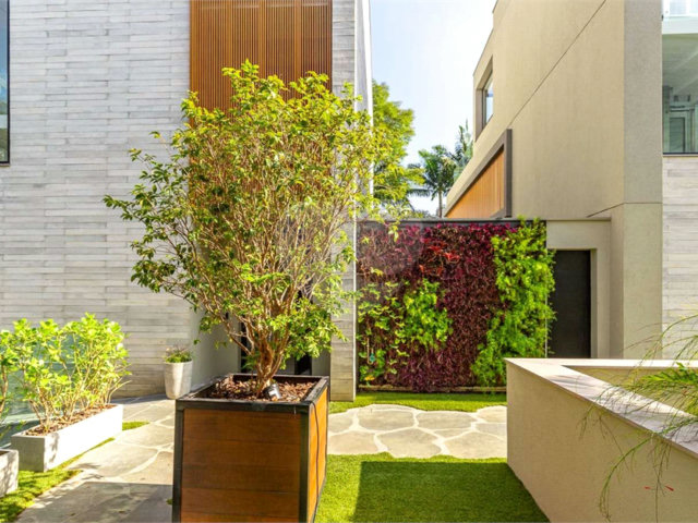 Casa à venda com 4 suítes no condomínio Unyco, São Paulo - SP