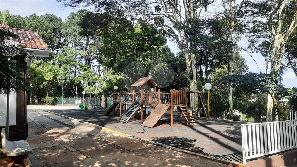 Apartamento à venda com 4 quartos, sendo 3 suítes,  em Interlagos, São Paulo, SP