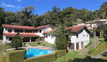 Casa à venda ou para alugar com 4 suítes no condomínio Parque Imperial da Cantareira, Mairiporã - SP