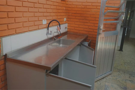 Sobrado à venda com 3 quartos em Bonfim, Osasco, SP