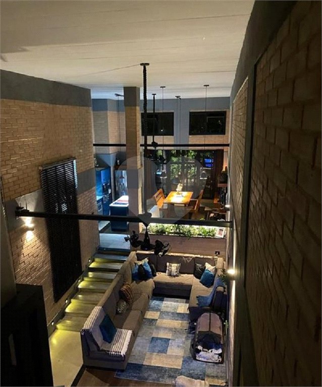 Sobrado à venda com 2 suítes em Vila Sabrina, São Paulo, SP