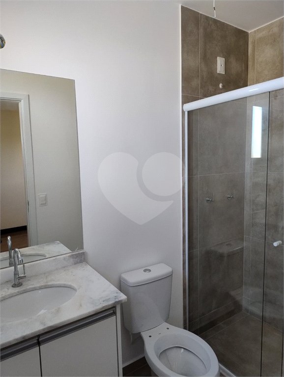 Casa para alugar com 3 quartos, sendo 1 suíte, no condomínio Vila Quinta dos Manacás, Vinhedo - SP