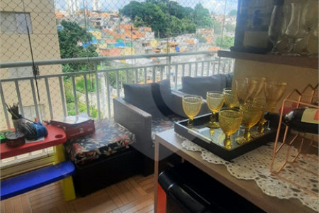 Apartamento à venda com 3 quartos, sendo 1 suíte, em Vila Santo Antônio, Guarulhos, SP