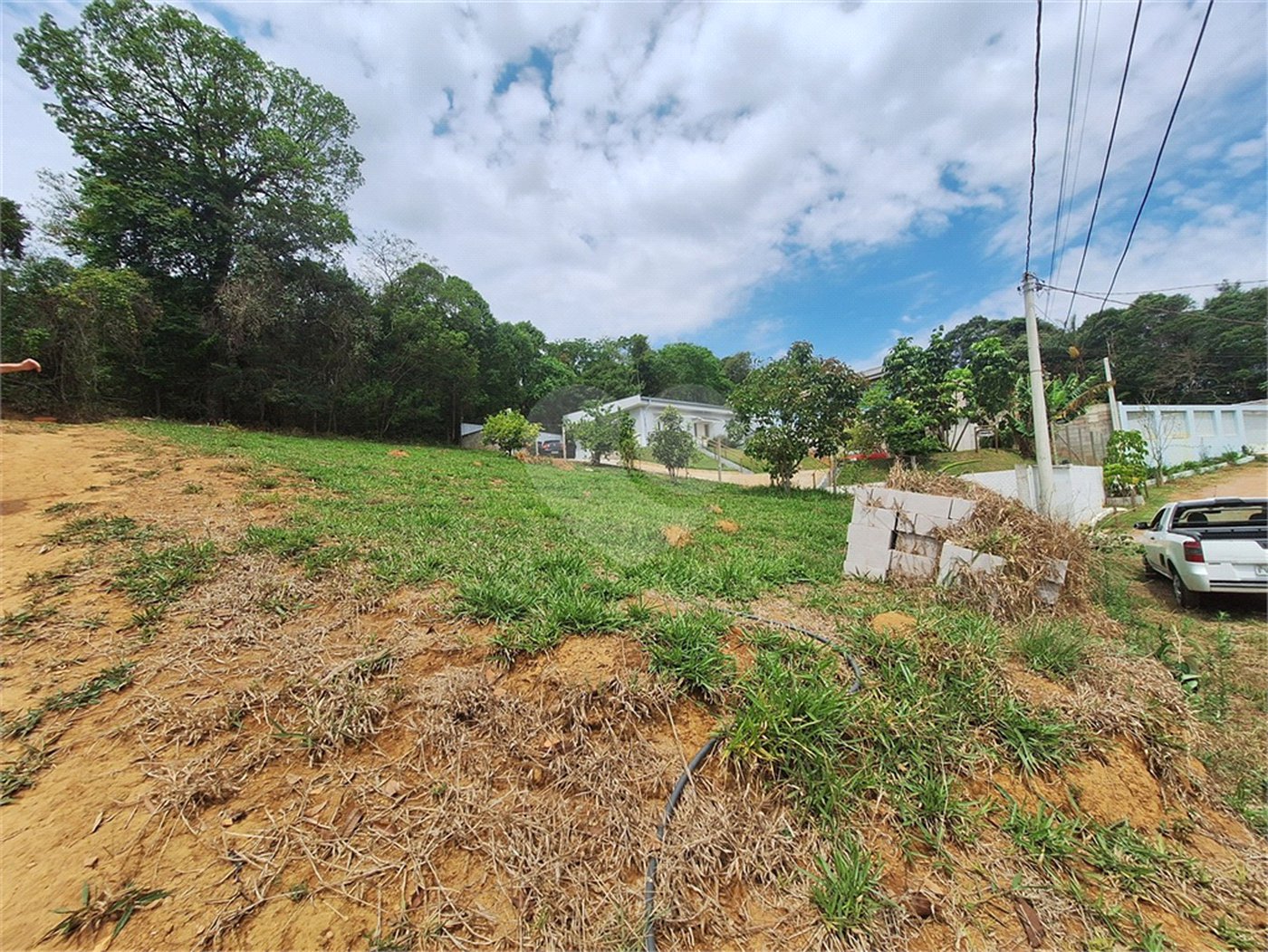 Terreno à venda com 1 suíte em Caixa D´água, Vinhedo, SP