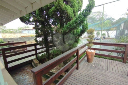 Casa à venda com 5 quartos, sendo 4 suítes,  em Parque dos Príncipes, São Paulo, SP