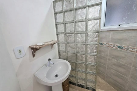 Pousada à Venda na Marina, Búzios – 14 Suítes com Potencial de Ampliação