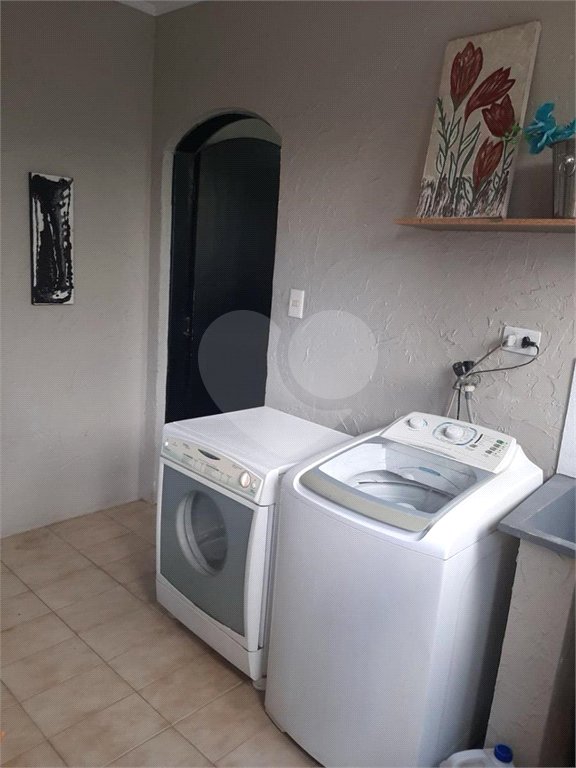 Sobrado à venda com 4 quartos, sendo 2 suítes, em Tremembé, São Paulo, SP