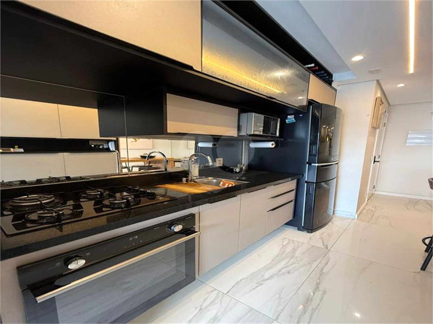 Apartamento à venda ou para alugar com 3 quartos, sendo 1 suíte, em Vila Andrade, São Paulo, SP