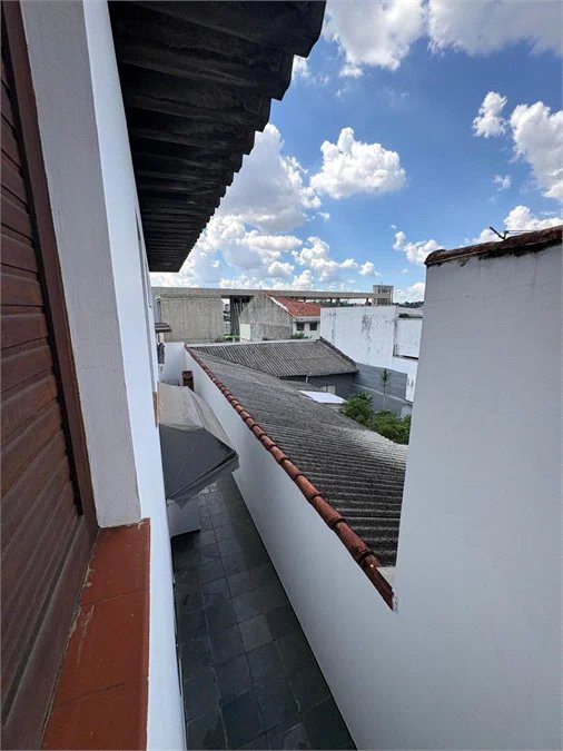 Sobrado à venda com 4 quartos, sendo 1 suíte,  em Vila Sônia, São Paulo, SP
